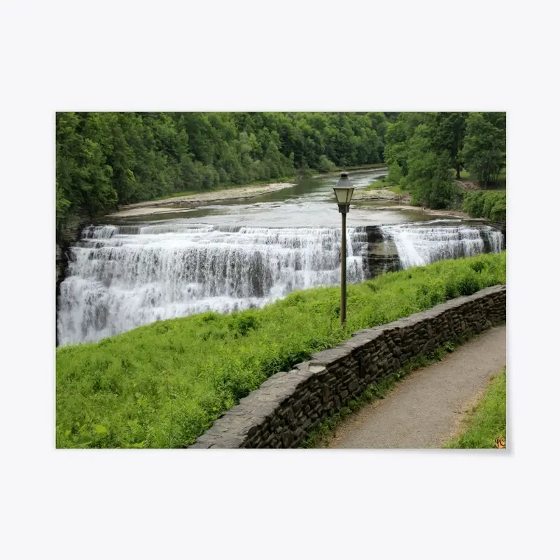 Middle Falls with Lamppost at Letchworth